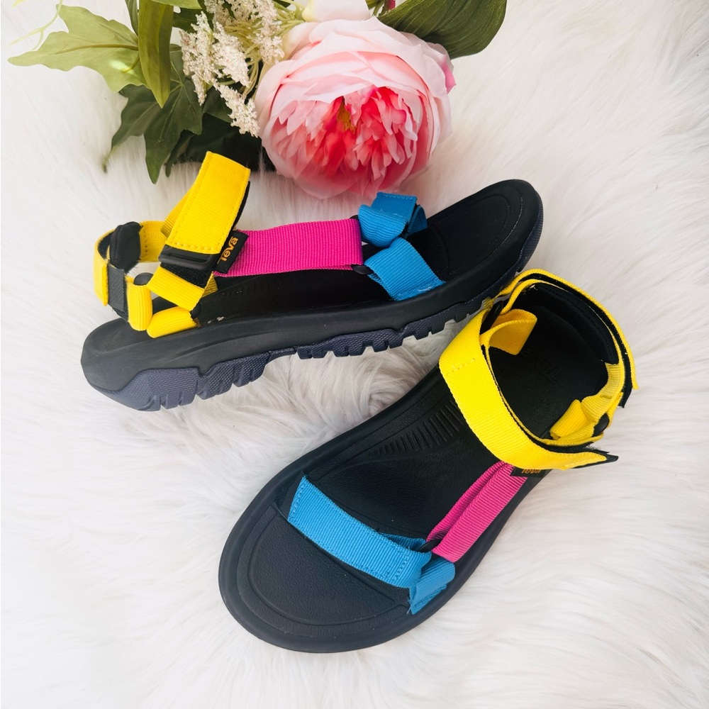 NEW | Teva Hurricane XLT2 Sandals
